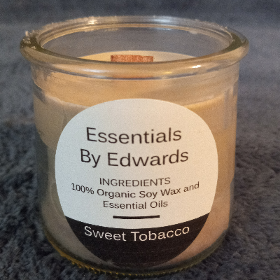 Sweet Tobacco Scented Candle