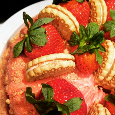 Strawberry Cream Cheese Cake