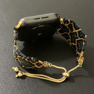 Handmade Beaded Strap For Apple Watch – Black & Gold Geometric