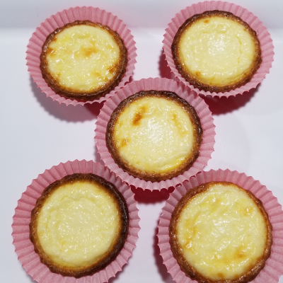 Baked Cream Cups