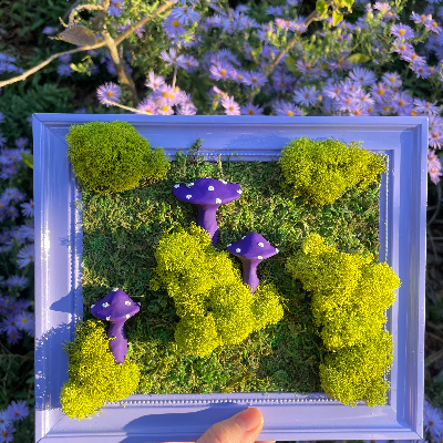 Small Moss Art