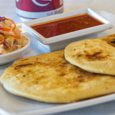 Pupusas (Bean & Cheese)