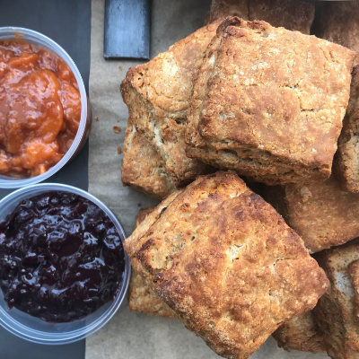 Biscuit W/ Jam