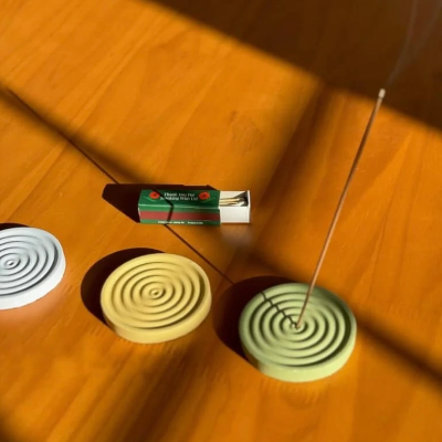 Mini Round Incense Holder