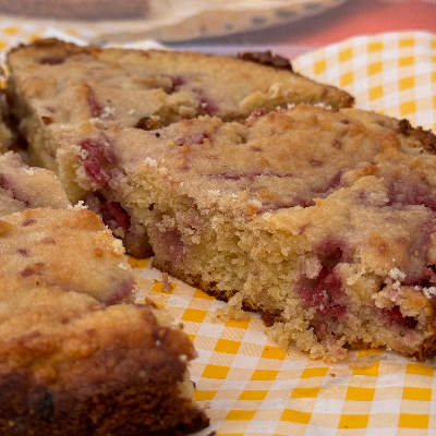 Almond Raspberry Cake