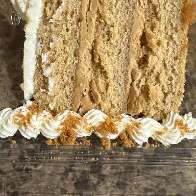 Biscoff Cake Slice