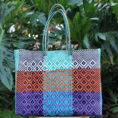Hand-Woven Bag Made Of Recycled Plastic - Colores Del Mar - Marketspread