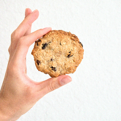 Oatmeal Raisin Nut Cookies - 9 Count