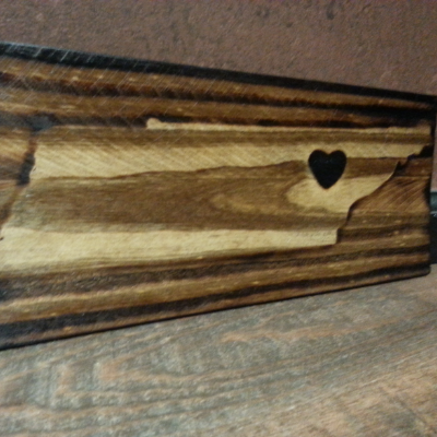 Tennessee Rustic Heart Decor Sign