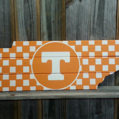 Tennessee Shape Checkerboard Rustic Pallet Wood Sign