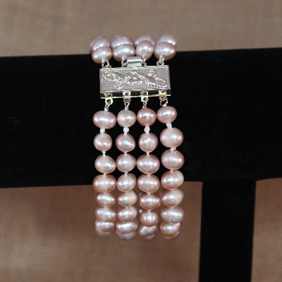 Freshwater Pearls Hand Knotted On Silk Thread