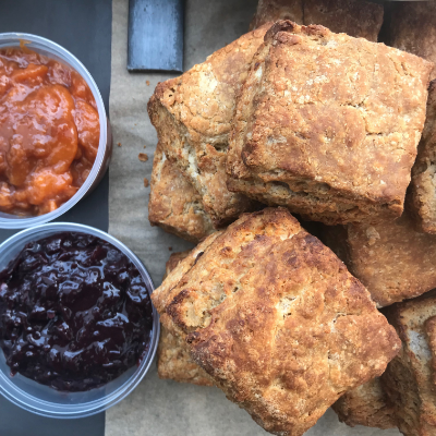 Biscuit W/ Jam