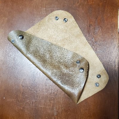 Snapping Leather Dice Tray