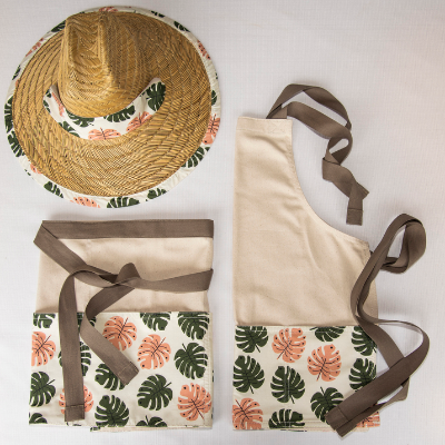 Straw Hat & Apron, Mother And Daughter Collection