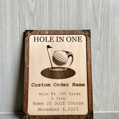 Customizable Hole In One Plaque