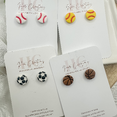 Assorted Earring Styles (Multiple Images)