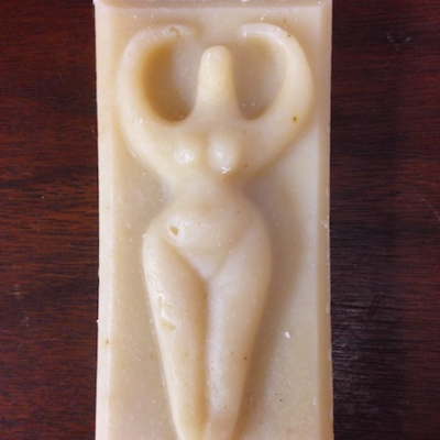 Annie Egypt Herbals  -- Soaps, Body Creams, Body Oils, Aromatic Spritzers, Skin Salve