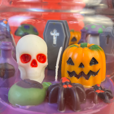 Wicksnwax Candles, Art Candles & Wax Melts