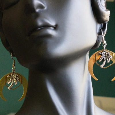 I Assemble Design Metal Earrings & Necklaces