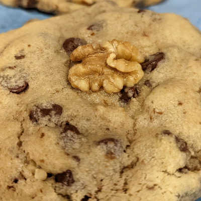 Chocolate Chip Cookies W/Nuts