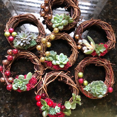 Wreaths (Fresh)