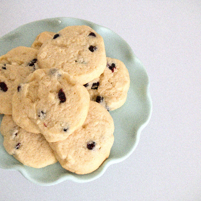 White Chocolate Cranberry Cookies - 12 Count