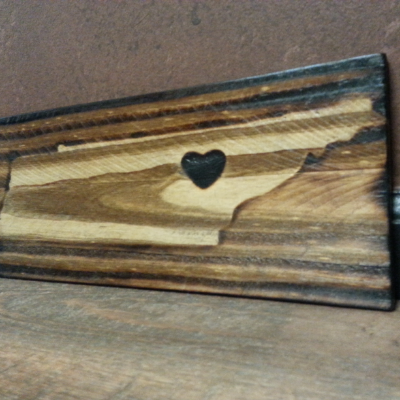 Tennessee Rustic Heart Decor Sign