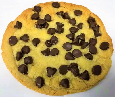 Jumbo Chocolate Chip Cookie