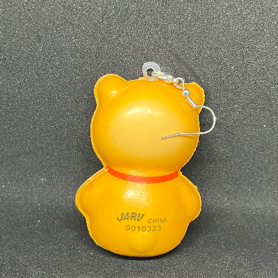 Fidget Earrings_Bear