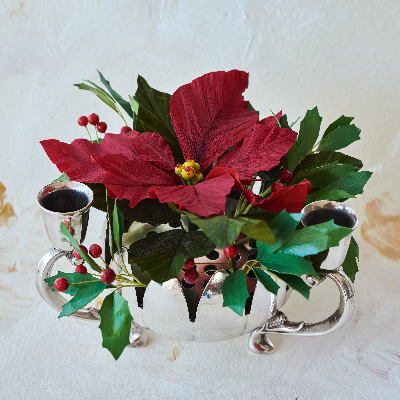 Seasonal Greenery Arrangements & Wreaths