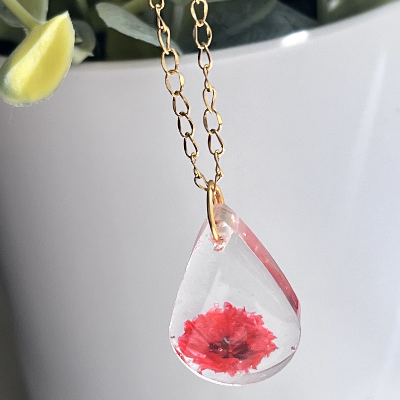 Red Raindrop Floral Necklace